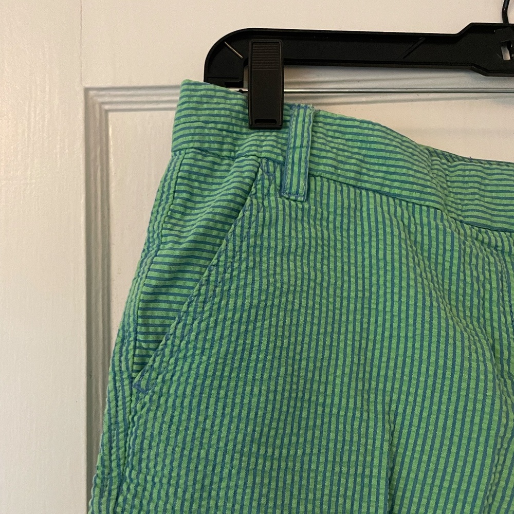 Women's J.Crew Blue/Green Seersucker Shorts, 4.5" inseam, size 10 - Picture 2 of 4